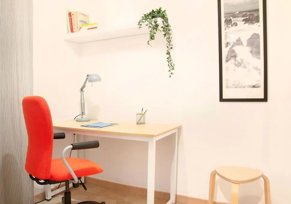 Apartment Elegant And Cozy Flat With Study - Trastevere Rome Italy